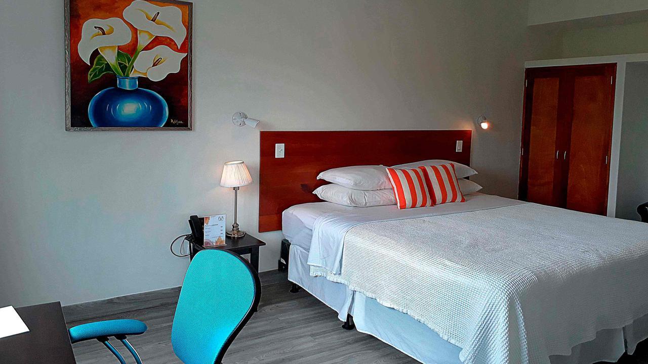 Hotel Casa Royale Bluefields Экстерьер фото